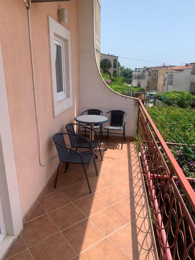 Apartment Sanja Makarska Exterior foto